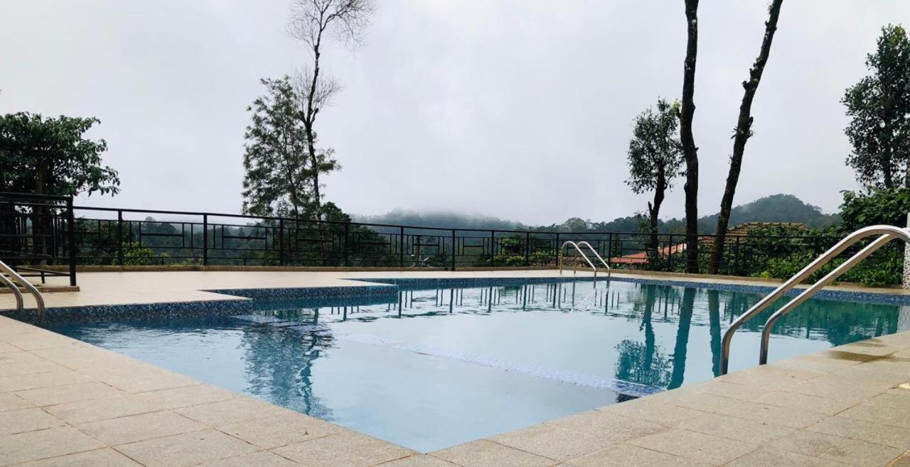 La Flora Beverly Hill Resort Madikeri Εξωτερικό φωτογραφία